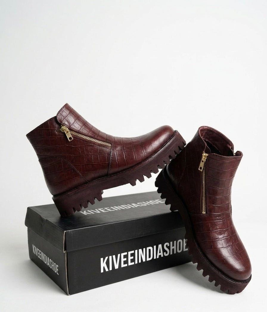 CUSTOMIZED DESIGN BOOTS