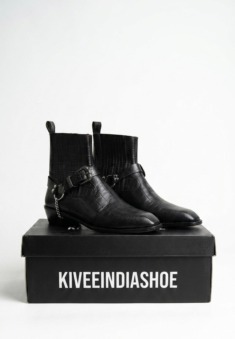 Handcrafted Harness | Black Shoe.
