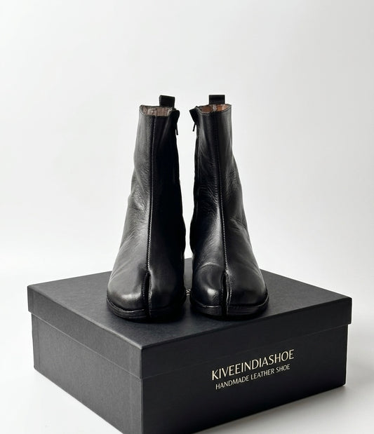 Ankle Tabi Boot.