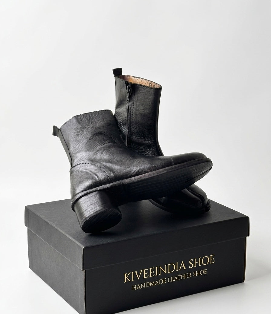 Ankle Tabi Boot.