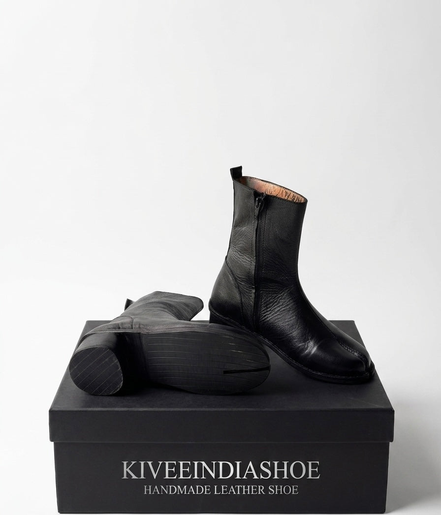 Ankle Tabi Boot.